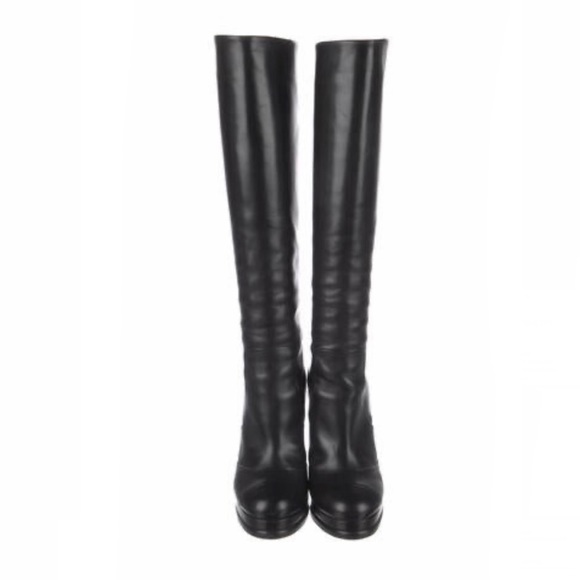 SOLD CHANEL Leather Boots 7 1/2, 37.5 need to sell!! - Picture 3 of 6